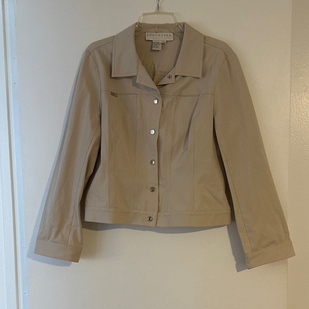 Doncaster Women's Tan Suit Jacket